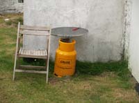 KG075405 gas powered garden table!