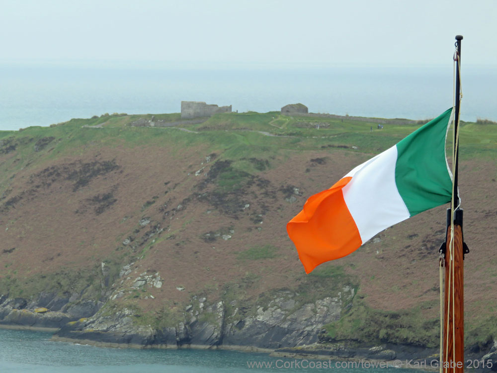 IMG_0198sf Flag Astrid old Lighhouse ruins old hd kinsale