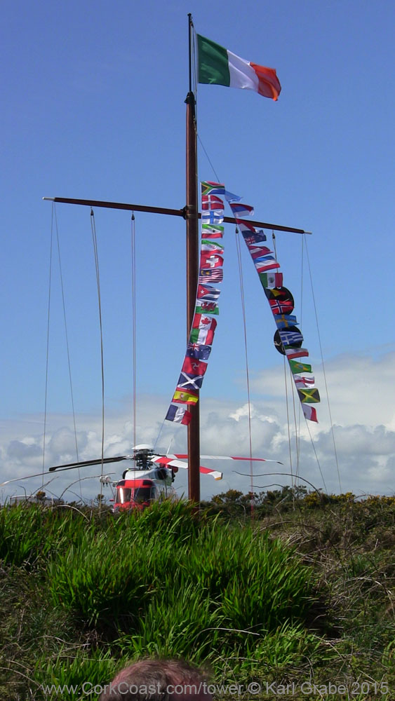 IMG_3918 Flags and Ball Astrid Mast