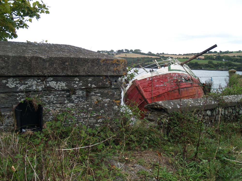 KG075483 postbox of the people that used to live on the boat
