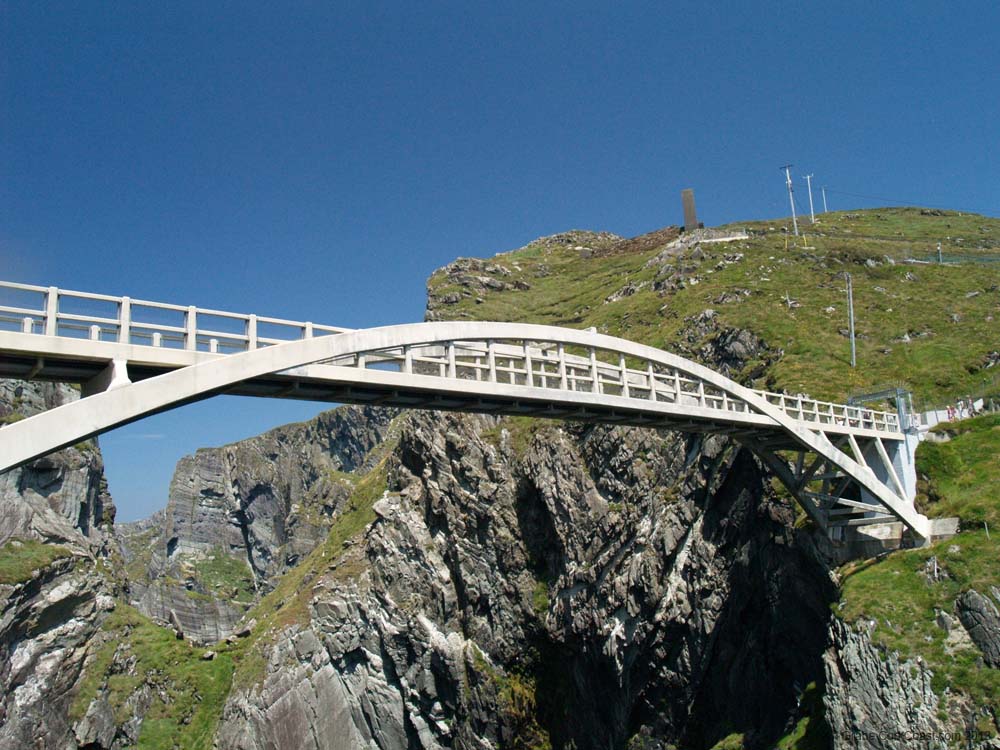 KG093137  mizen bridge