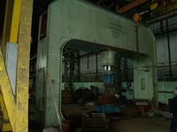 KG255099 bakker 500 ton press